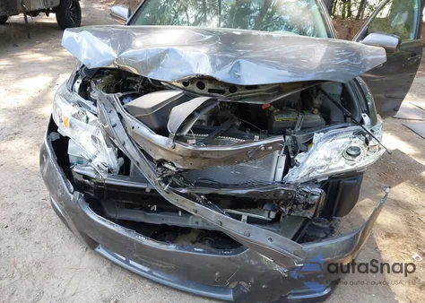 2011 Toyota Camry Le from USA, damaged, VIN 4T1BF3EK8BU224269